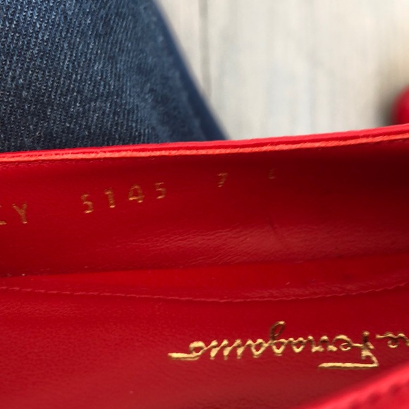 Ferragamo Lustra Varina Bow Flats - Picture 7 of 8